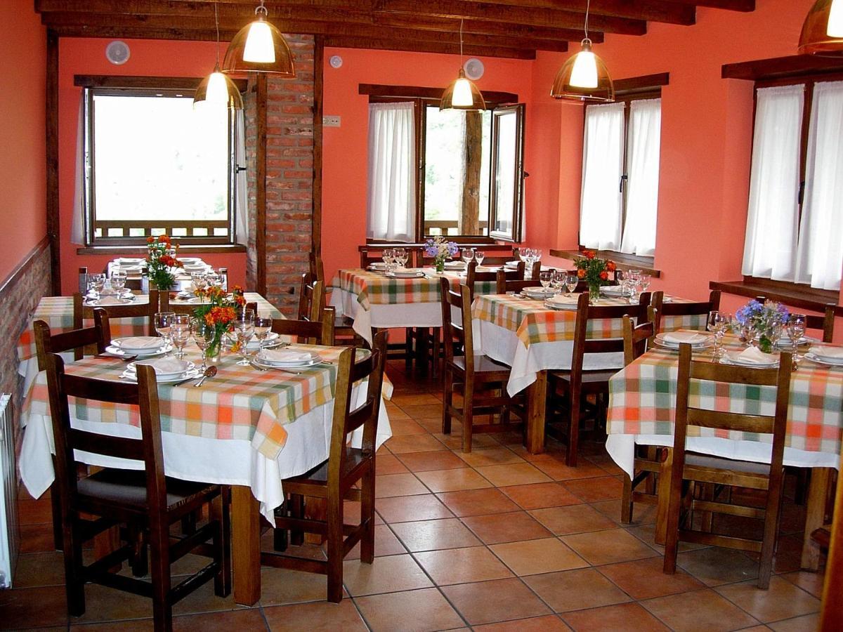 La Posada De Cucayo Dobres Exteriör bild