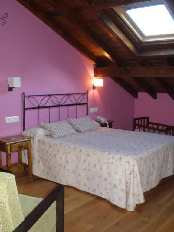 La Posada De Cucayo Dobres Exteriör bild